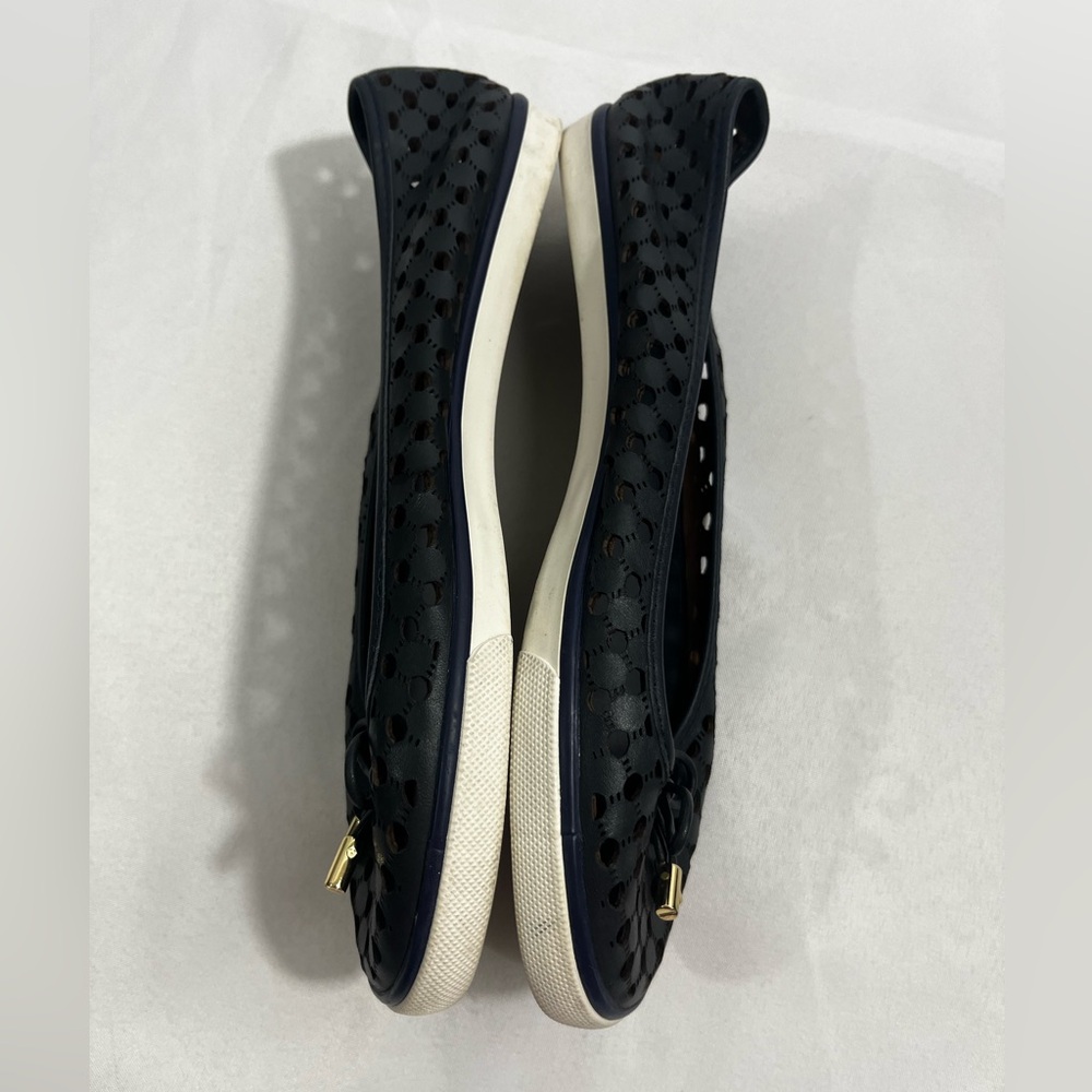 Tory Burch Skyler Perforated Sneaker Flats Size 8, Navy Blue Leather - Picture 5 of 10